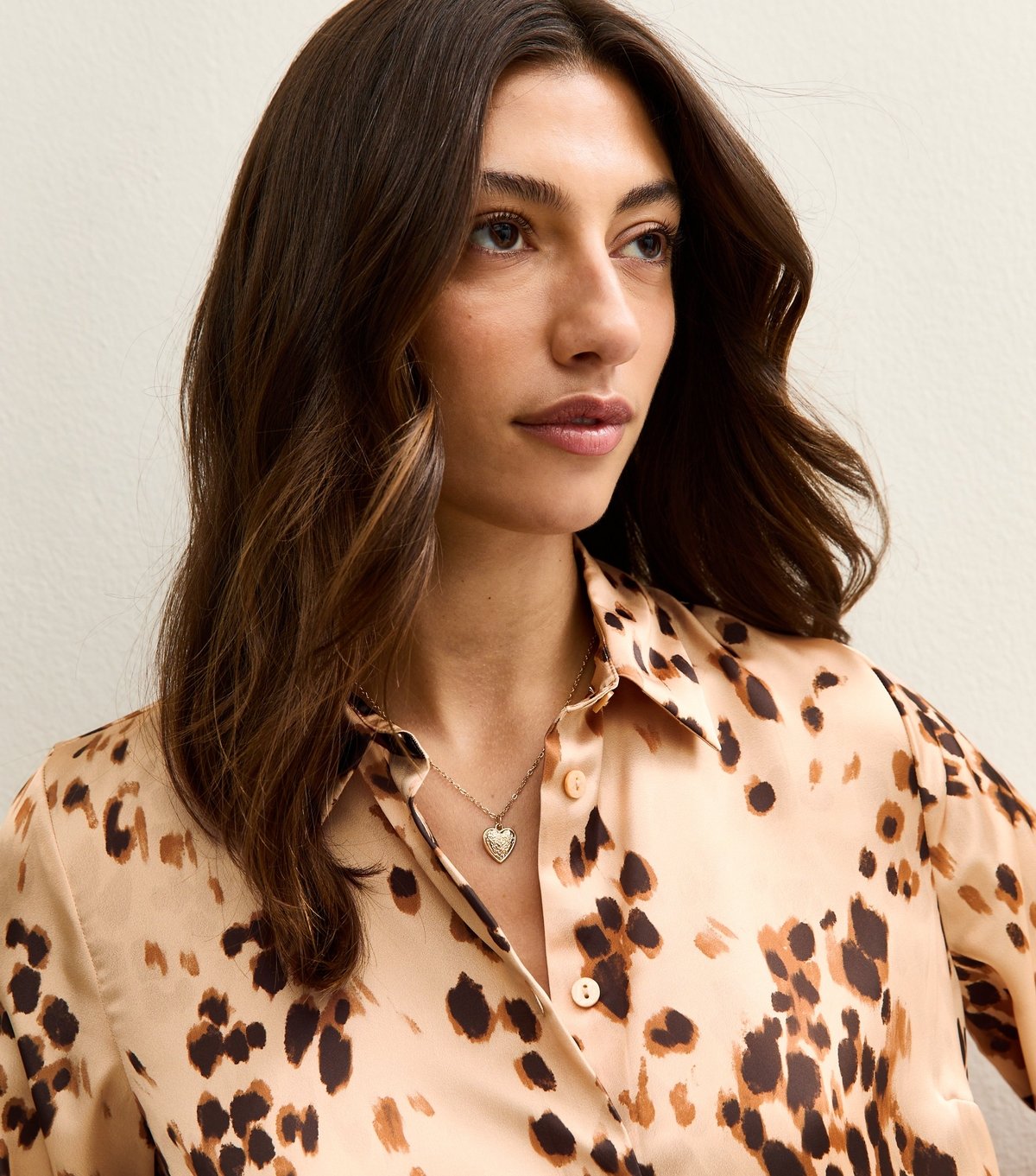 New Look Women's Tall Pink Animal Print Satin Blouse New Look - 3