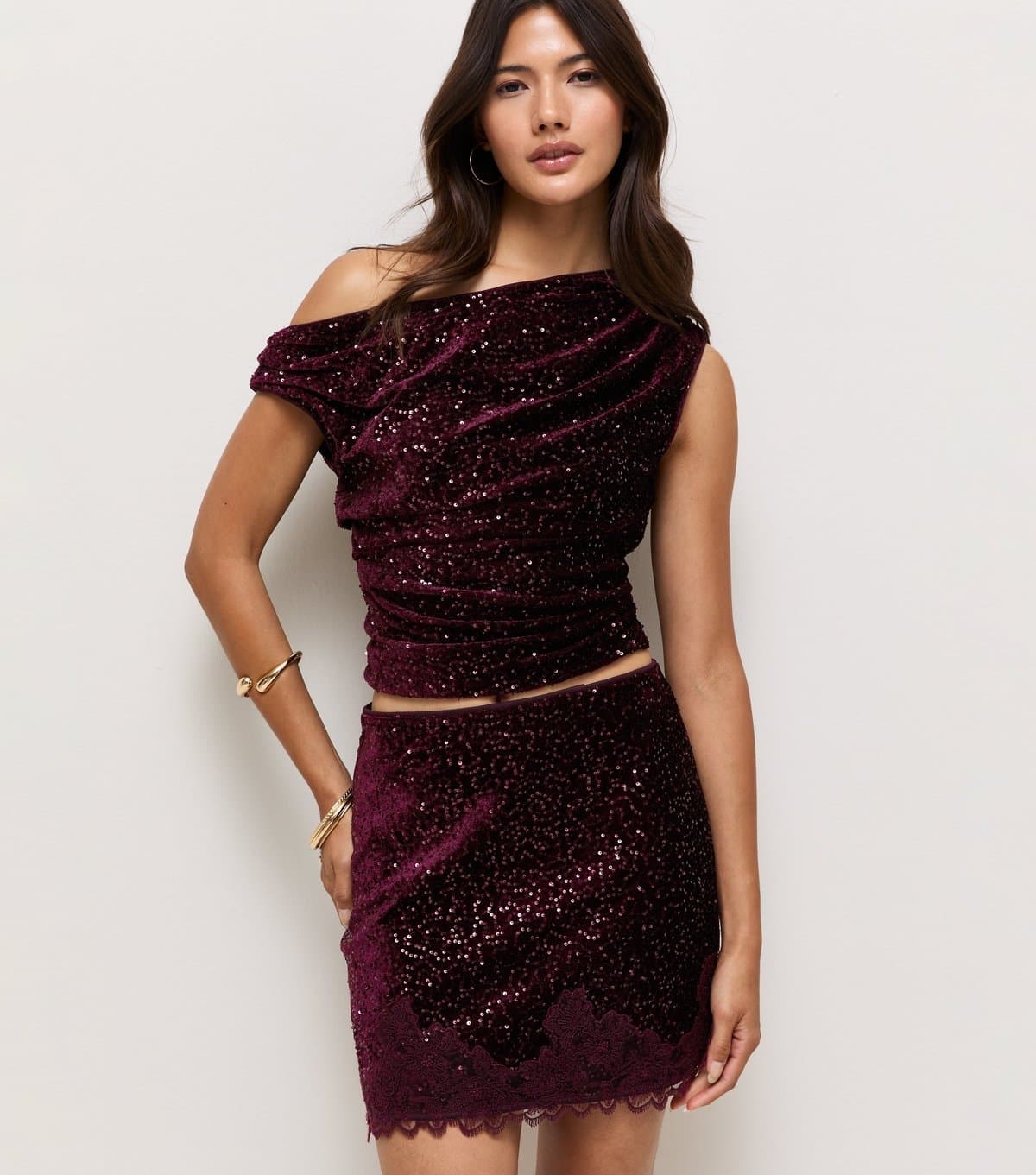 New Look Women's Dark Burgundy Velvet Sequin Lace Trim Mini Skirt New Look