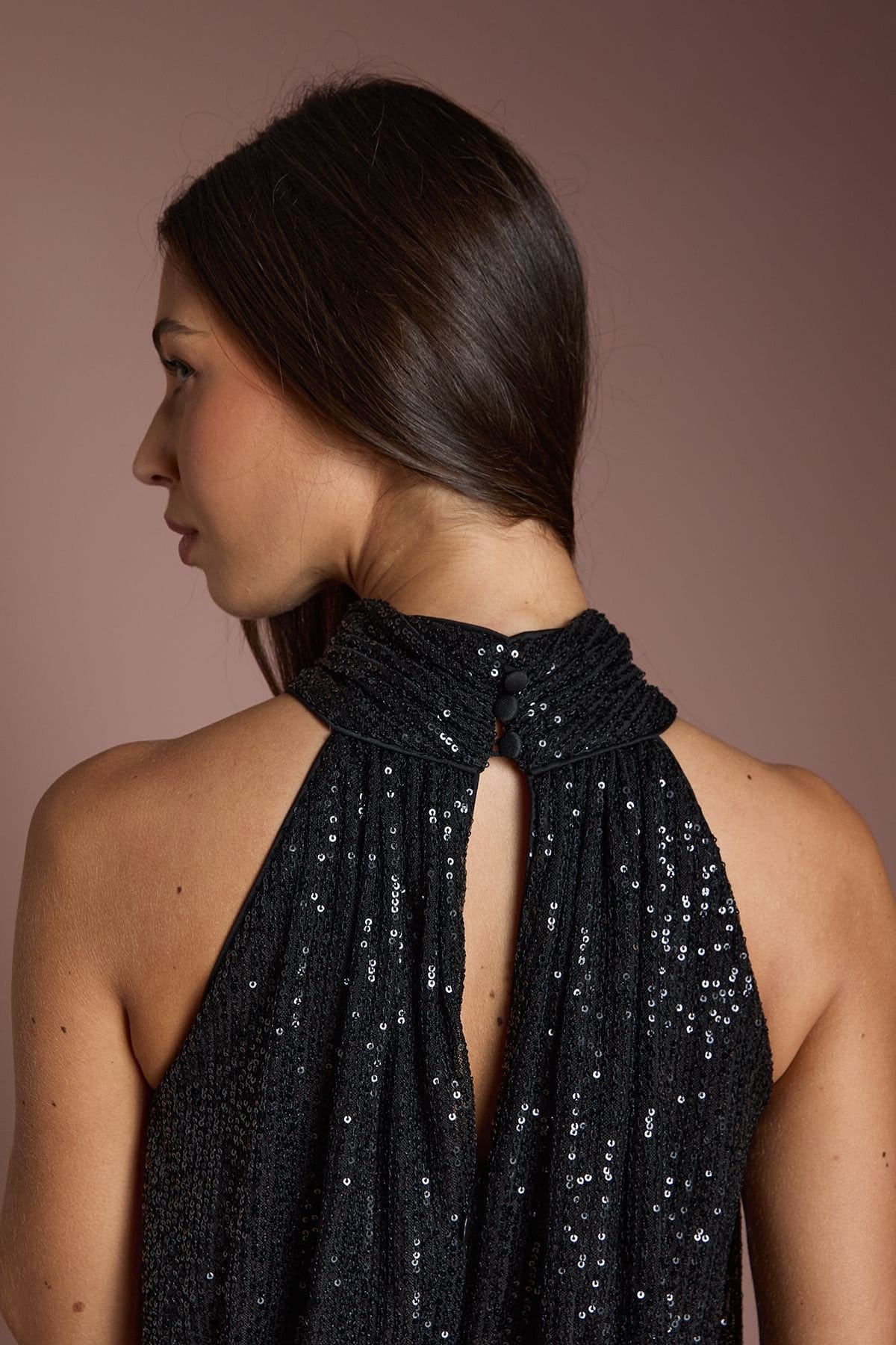 Coast Coast Women's Halterneck Sequin Bridesmaid Maxi Dress in Black - 4