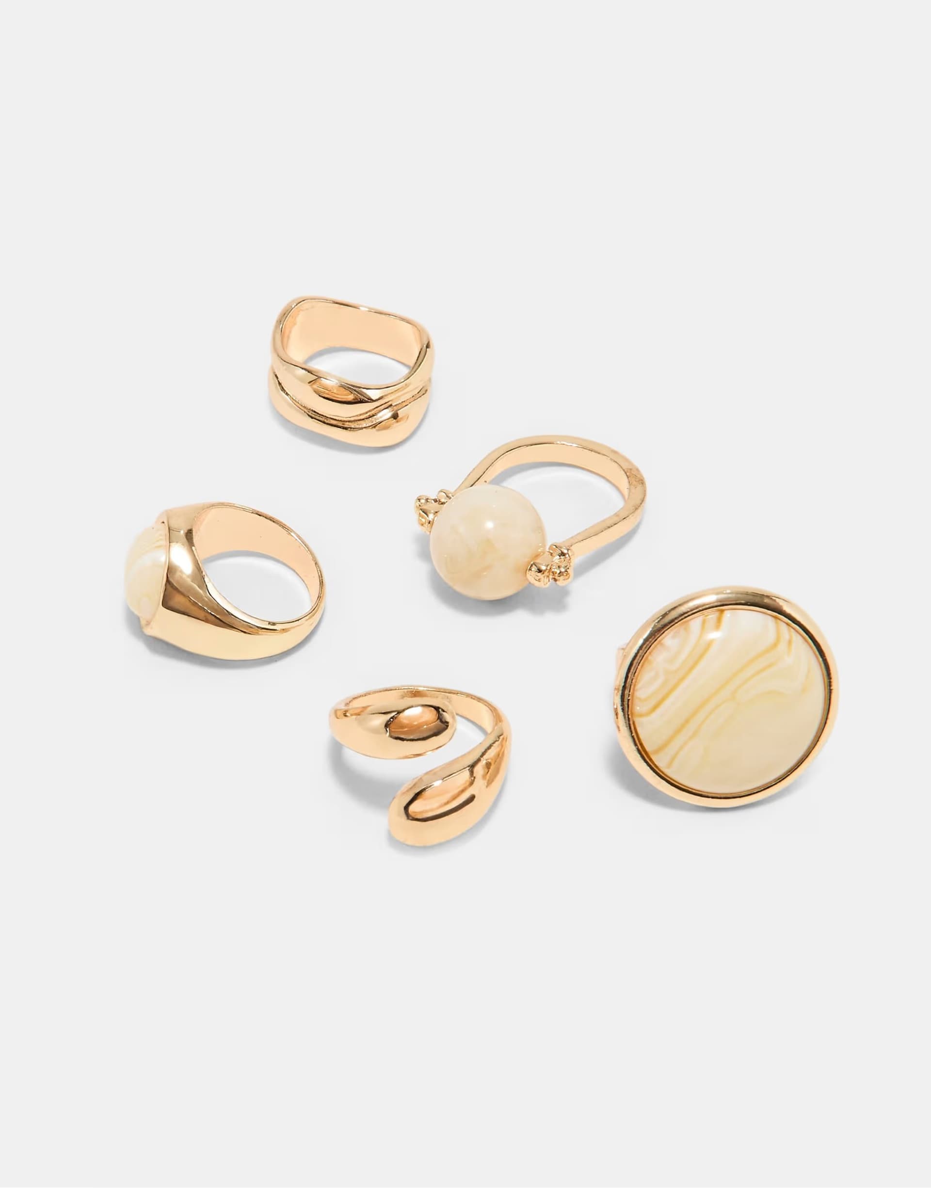 ASOS Stradivarius Set of 5 beaded rings in gold