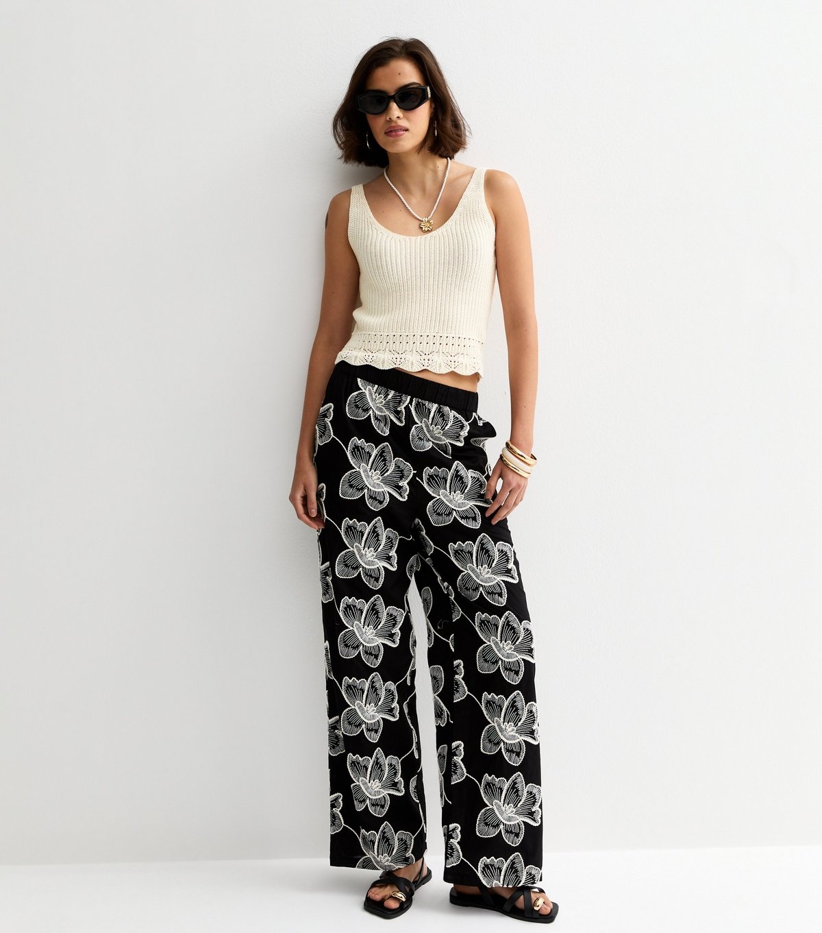 New Look Women's Cream Cotton Rich Stitchy-Hem Scoop Neck Vest New Look - 3