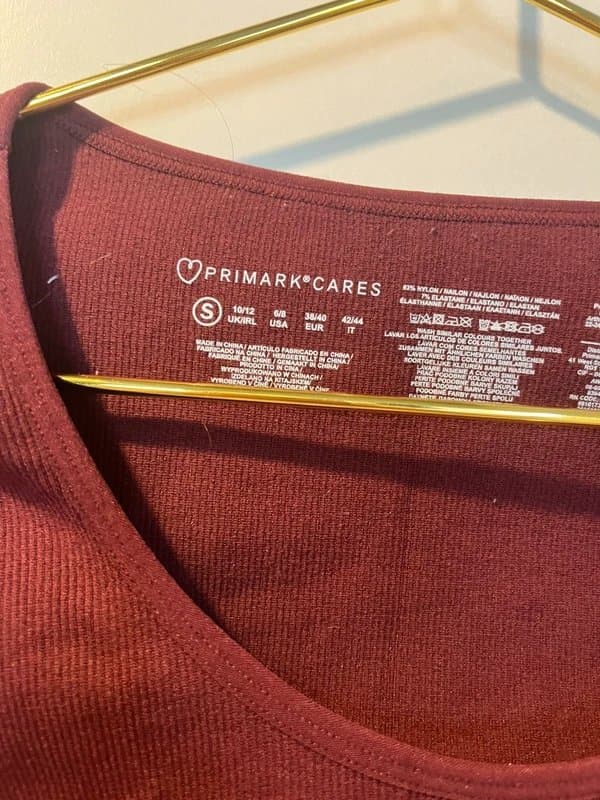 Primark Primark burgundy ribbed long sleeve crop top sportswear
