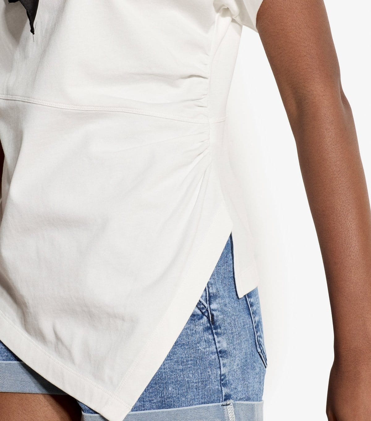 Apricot Women's White Cotton Asymmetric Gathered Side T-Shirt Apricot New Look - 4