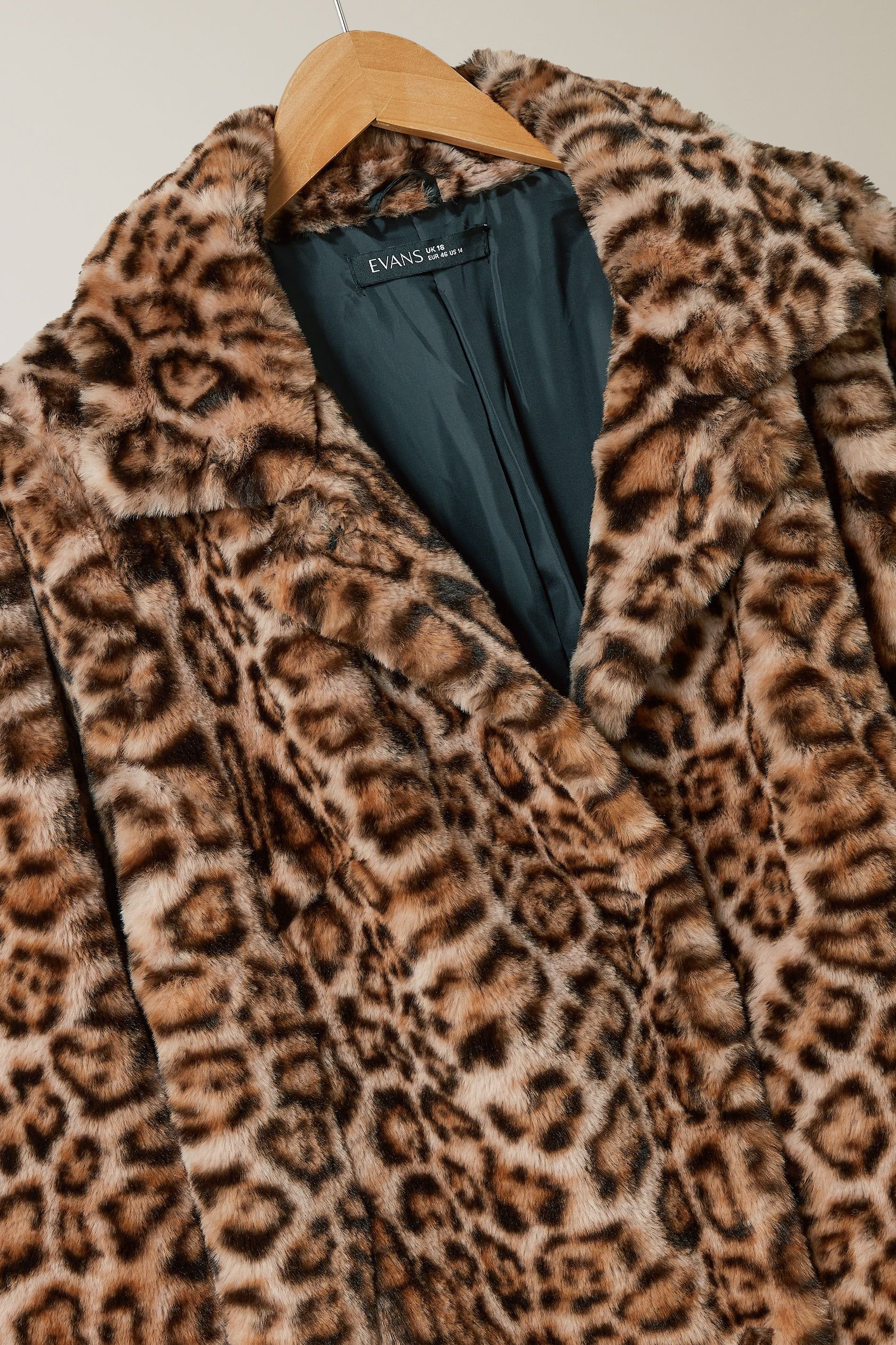 Evans Evans Women's Faux Fur Coat in Brown - 4