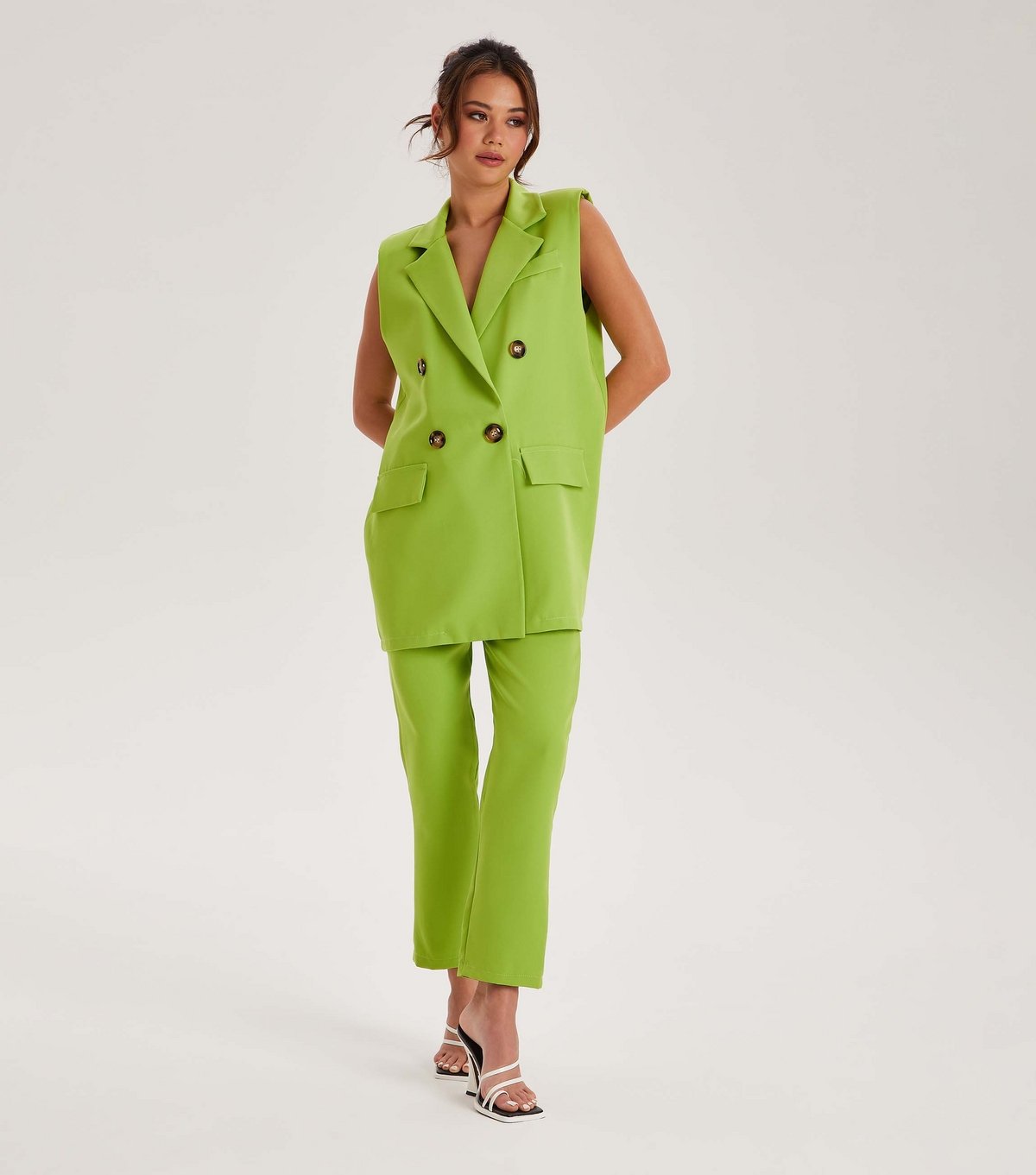Urban Bliss Women's Light Green Belted Tailored Trousers Urban Bliss New Look - 2