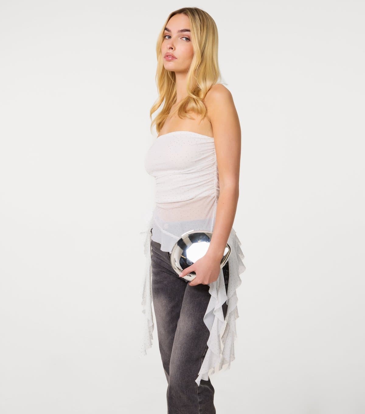 Pink Vanilla Women's Off White Asymmetric Diamante Bandeau Top Pink Vanilla New Look