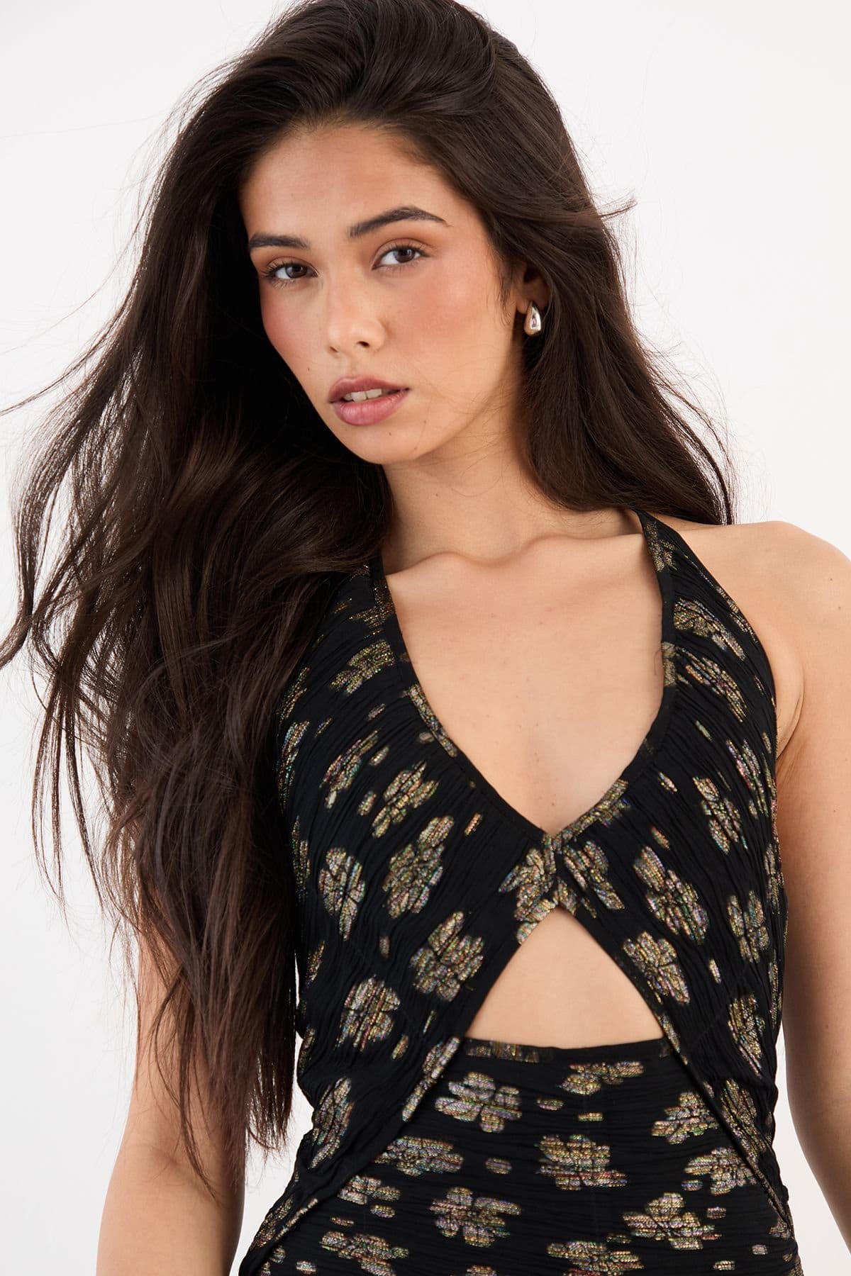 Warehouse Warehouse Women's Metallic Jacquard Halterneck Gathered Metallic Dress in Black - 4