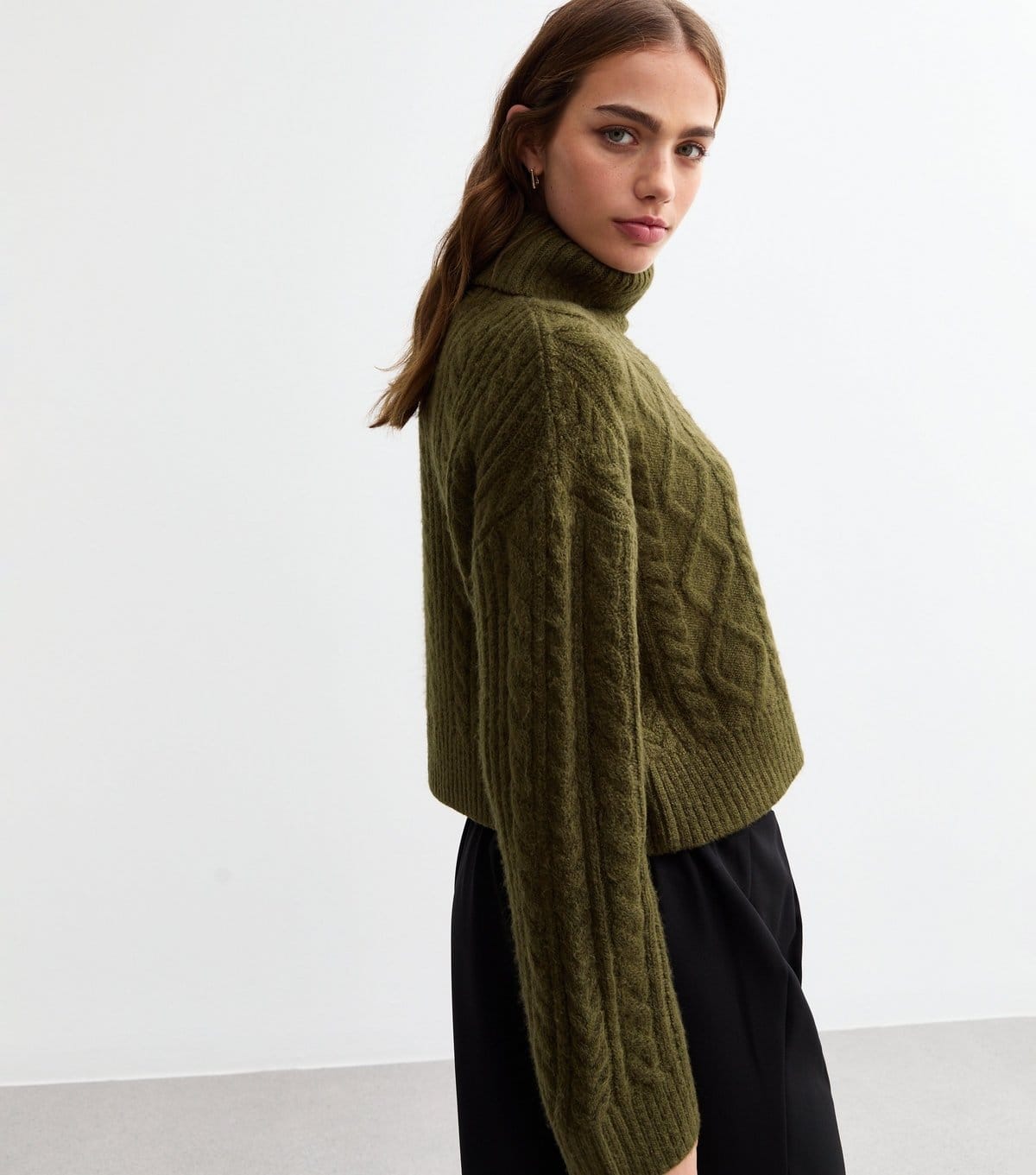 New Look Women's Khaki Cable Knit Roll Neck Jumper New Look - 4