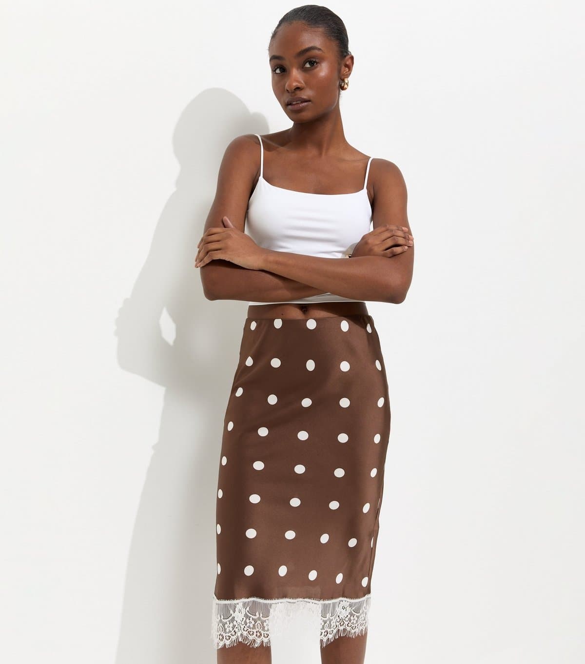 New Look Women's Brown Satin Polka Dot Lace Hem Midi Skirt New Look