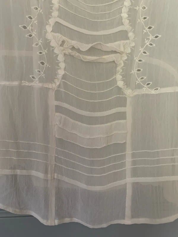 Topshop TopShop,Size 8,White,Thin,Threequarter Sleeved Top.
