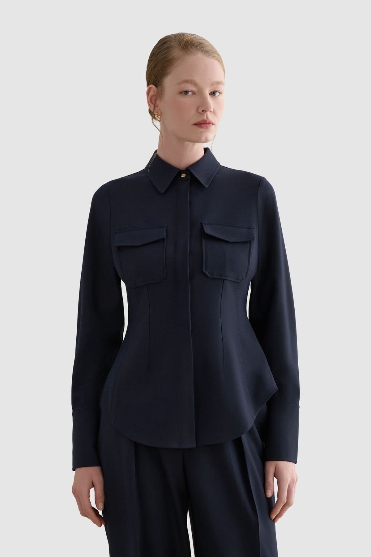 Hobbs London Hobbs London Women's Dannie Cinched-Waist Collard Shirt in Dark Navy