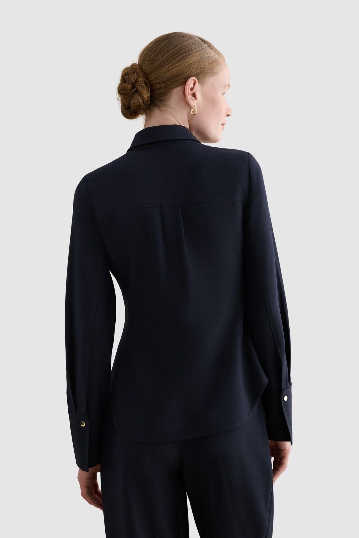 Hobbs London Hobbs London Women's Dannie Cinched-Waist Collard Shirt in Dark Navy - 4