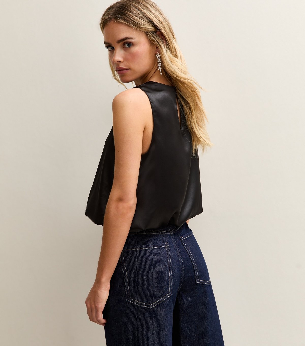 New Look Women's Petite Black Satin Bubble Top New Look - 4