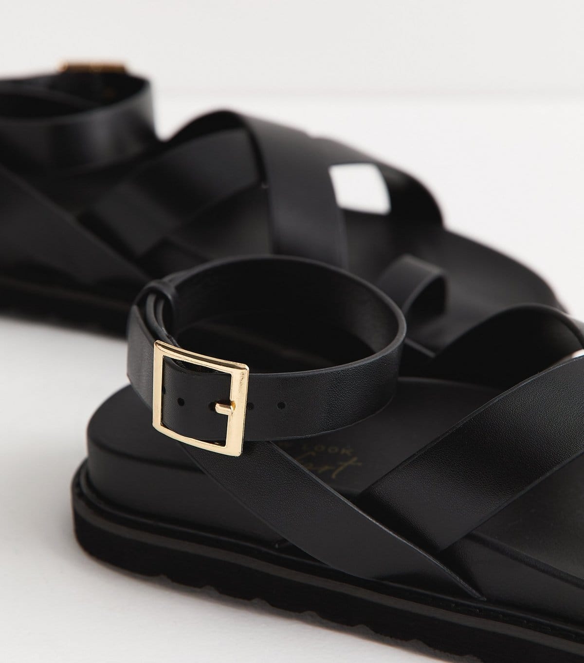 New Look Women's Black Faux Suede Toe Loop Chunky Flat Sandals Vegan New Look - 4