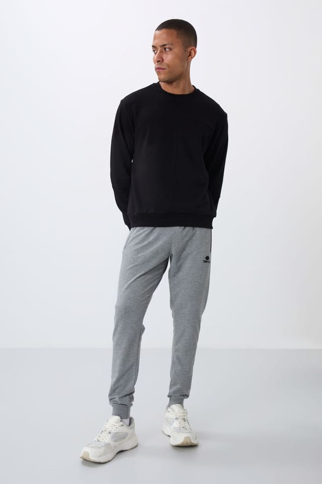 Tommy Life Tommy Life Men's Jogger Sweatpants With Zip Pocket in Grey - 3