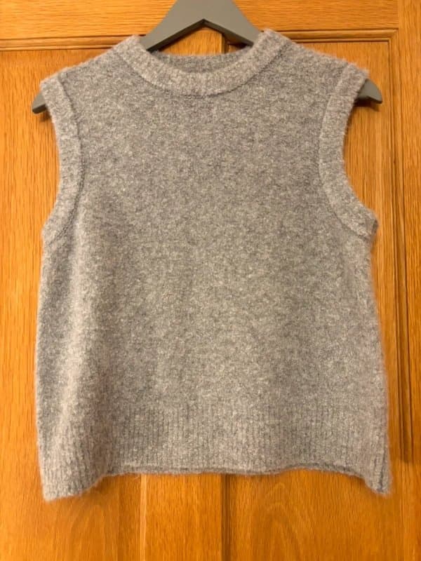 New Look Sleeveless knit jumper
