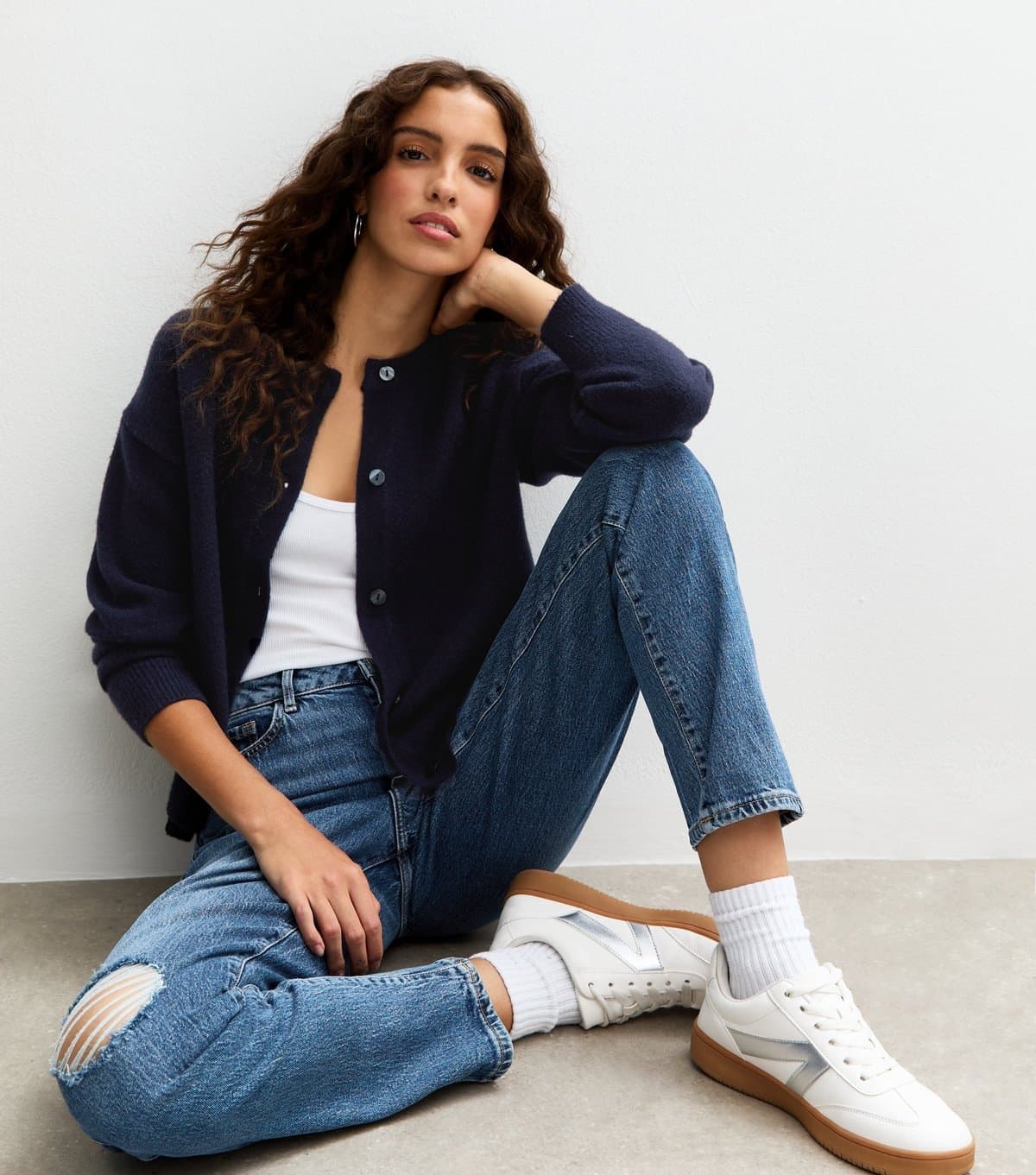 New Look Women's Tall Blue High Waist Ripped Tori Mom Jeans New Look