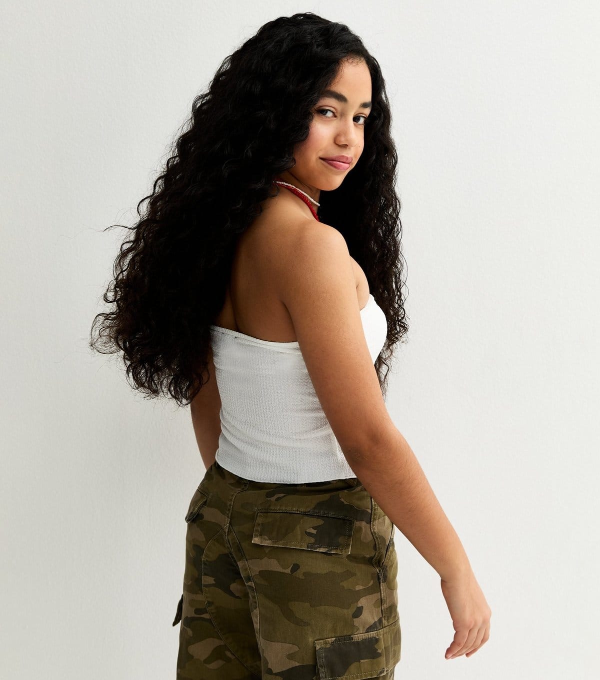 New Look Girls' White Crinkle Texture Gathered Front Bandeau Top New Look - 4