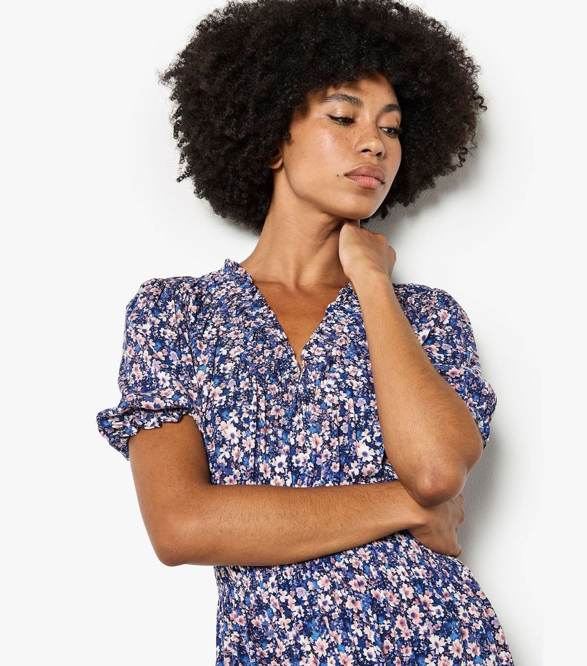 Apricot Women's Blue Smock V Neck Floral Maxi Dress Apricot New Look - 4