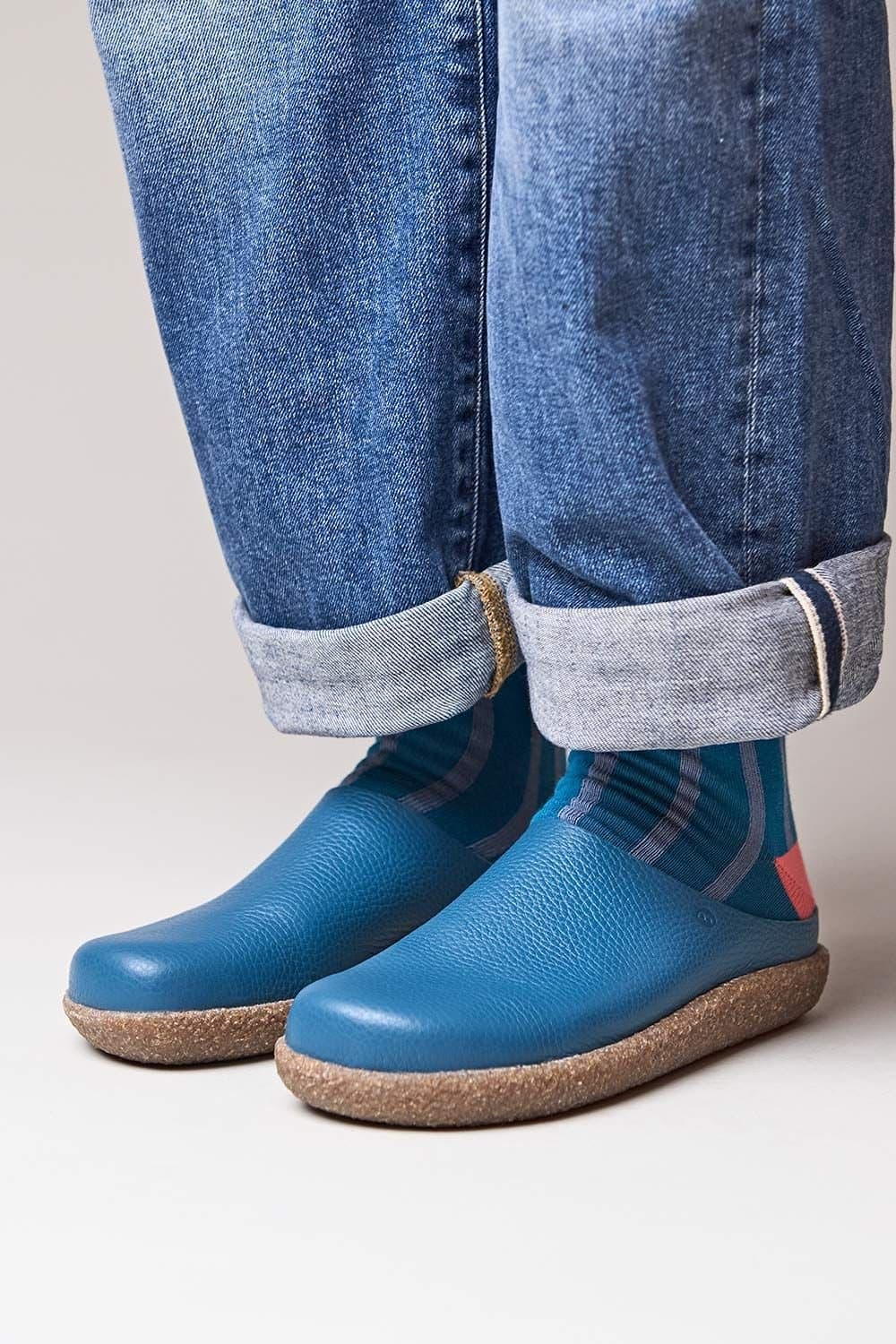 Moshulu Moshulu Women's Pevensey' Flexible Clogs in Bright Blue