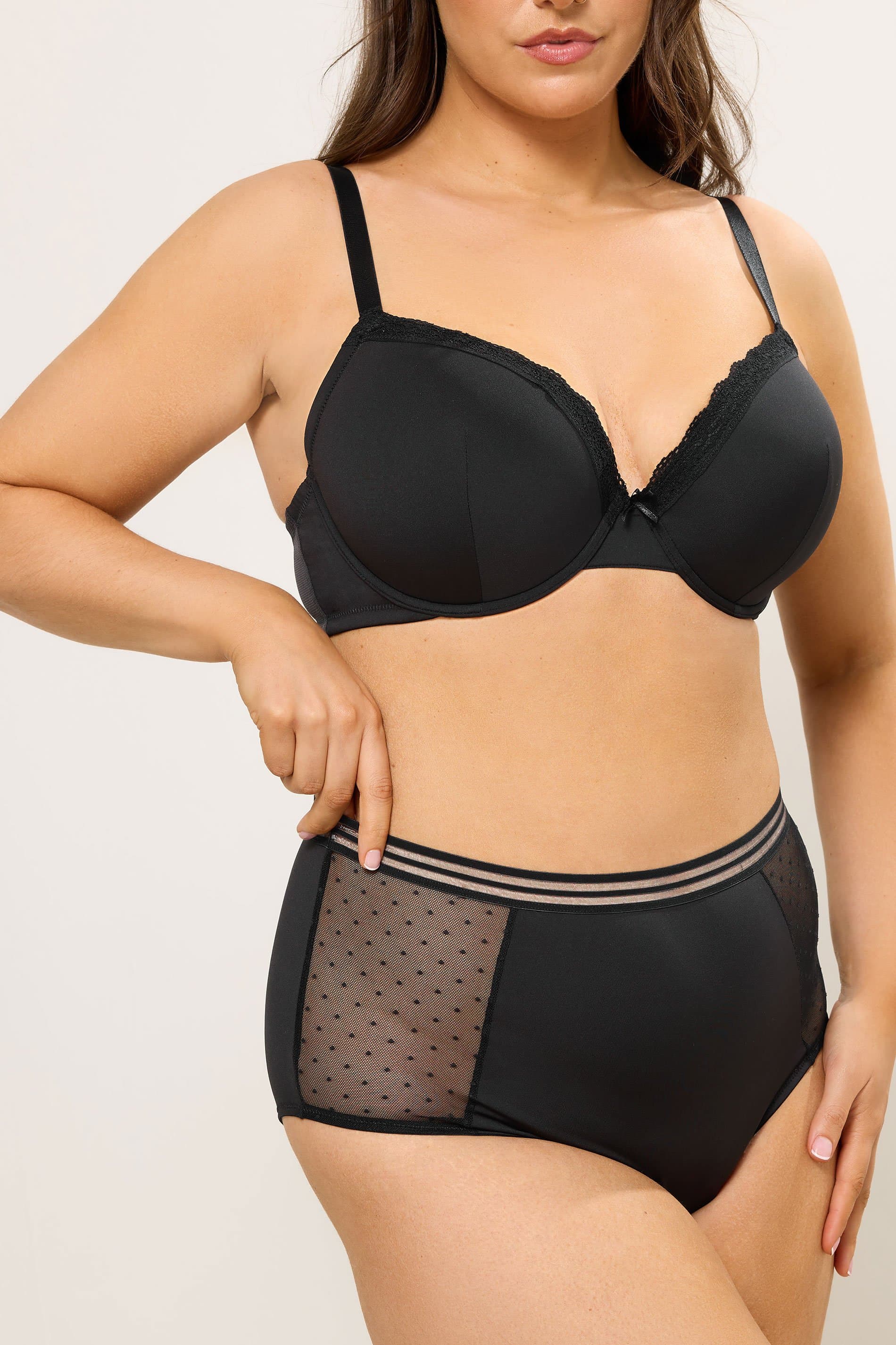 Yours Plus Size Black Dobby Lace Full Brief