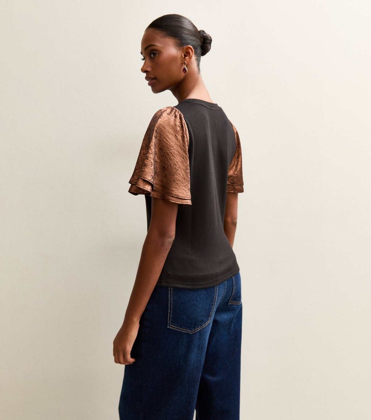 New Look Women's Dark Brown Soft Touch Metallic Flutter Sleeve Top New Look - 4