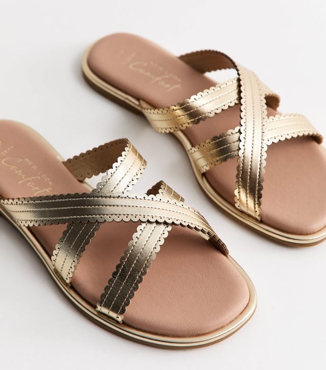 New Look Women's Wide Fit Gold Faux Leather Scalloped Flat Mules Vegan New Look - 3