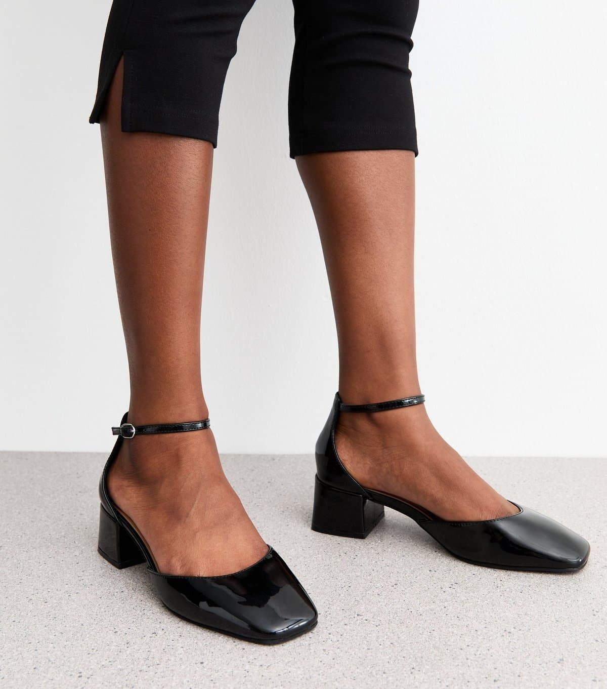 New Look Women's Black Faux Patent Block Heel Open Court Shoes New Look