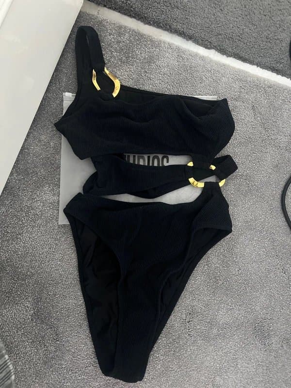 milana studios Milana Studios Black Cutout Swimsuit. Size L