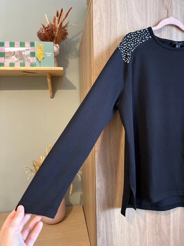 New Look New Look black rhinestone/gemstone embellished black longline jumper