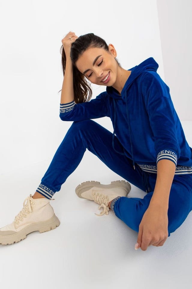 Love Lace Love Lace Women's Velour Hooded Sweatshirt Pants Set in Blue - 2