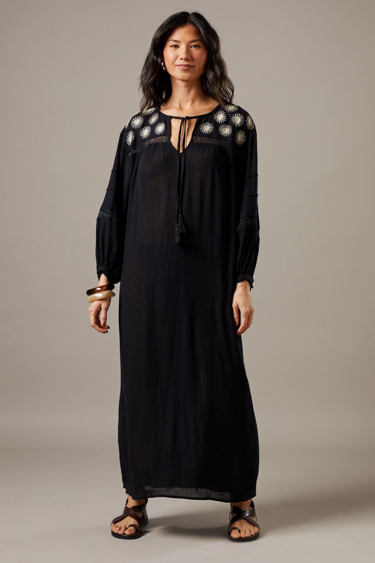 Warehouse Warehouse Women's Cheesecloth Embroidered Trim Insert Midi Smock Dress in Black - 2