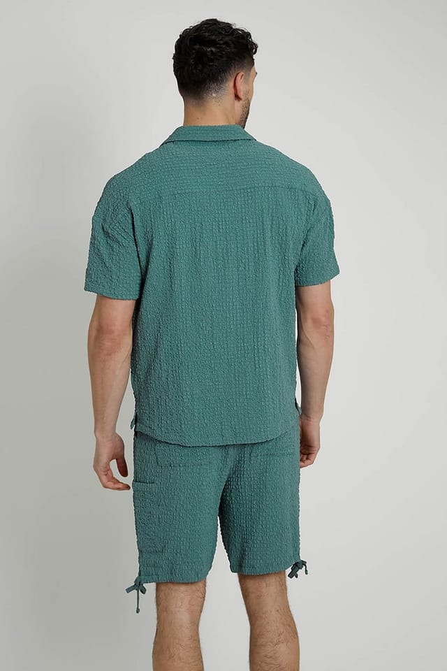 Native Youth Native Youth Men's Short Sleeve Lightweight Seersucker Relaxed Shirt in Green - 2