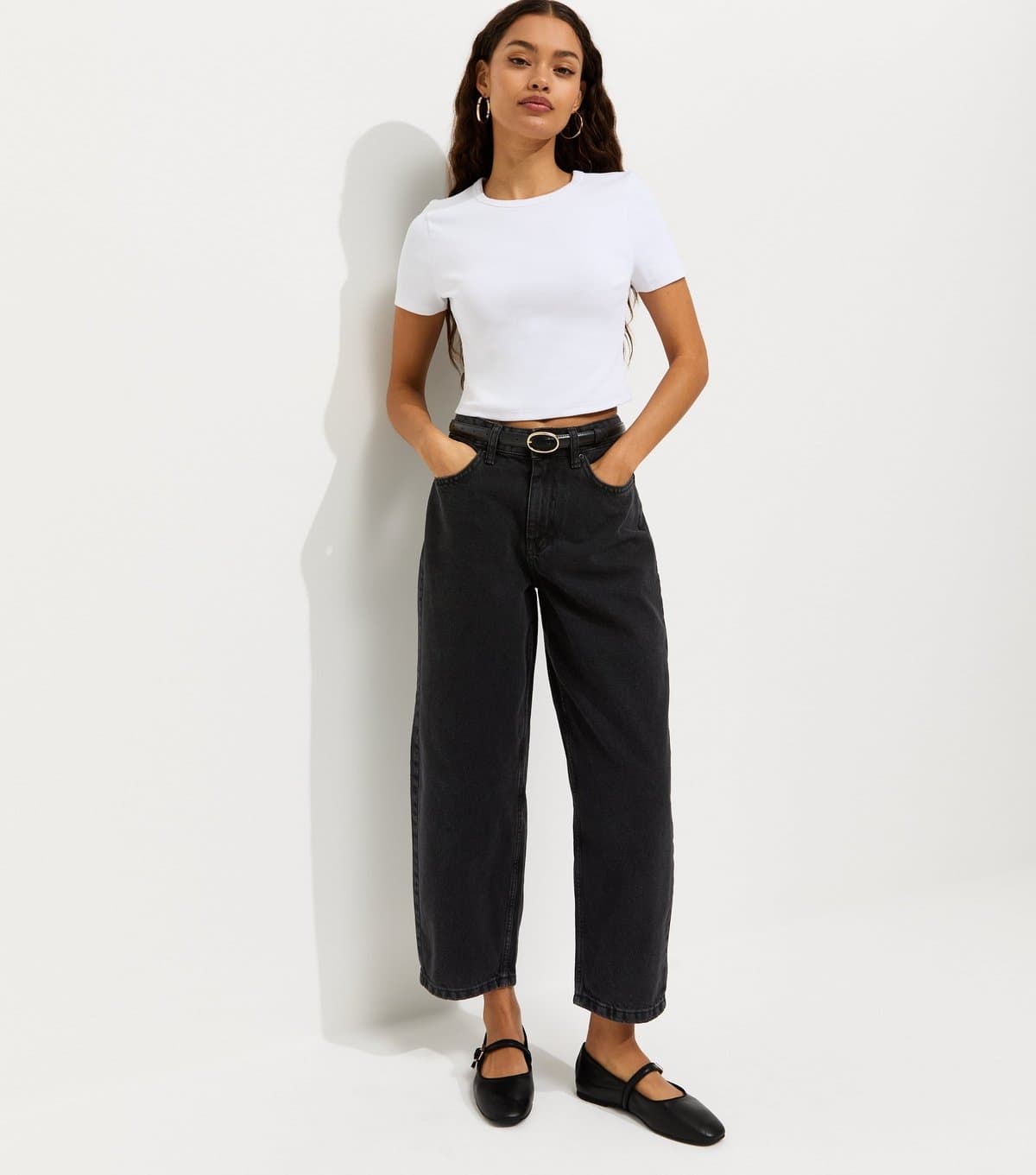 New Look Women's Petite Black Cotton Tapered Ankle Barrel Leg Jeans New Look