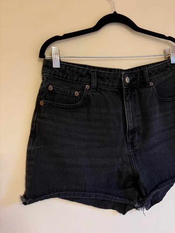Monki Monki shorts 10-12 UK