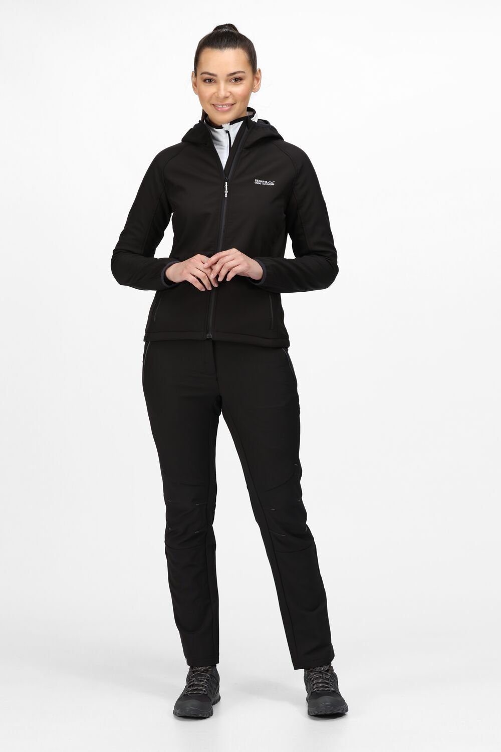 Regatta Regatta Women's 'Arec III' Wind Resistant Waterproof Softshell Jacket in Black - 3