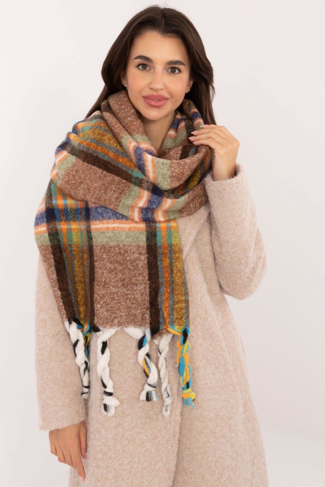 Love Lace Love Lace Women's Elegant Check Polyester Scarf with Decorative Tassels Warm in Brown