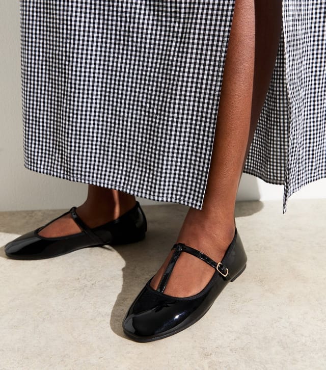 New Look Women's Black Patent Faux Leather T Bar Mary Jane Flats Vegan New Look - 2