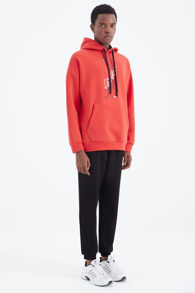 Tommy Life Tommy Life Men's Regular-Fit 3-Thread Fleece Sweatpants in Black - 3