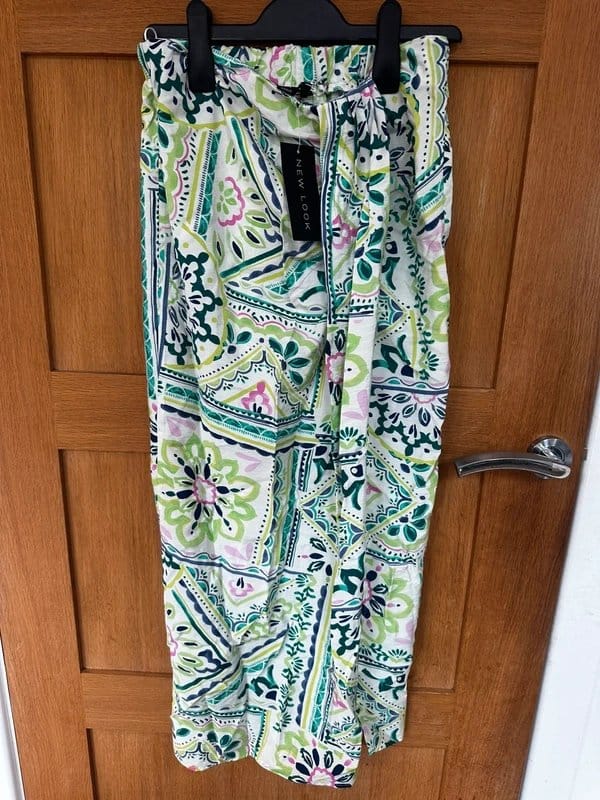 New Look Ladies summer skirt - 1