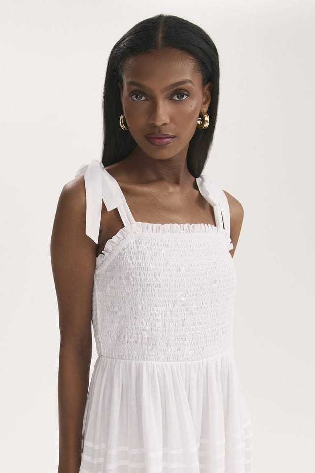 Finery London Finery London Women's Ebony Cotton Strappy Tiered Dress in White - 2