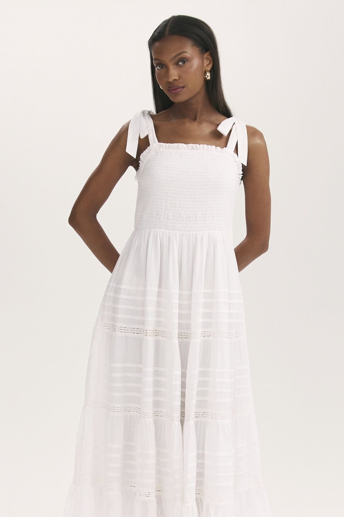 Finery London Finery London Women's Ebony Cotton Strappy Tiered Dress in White - 4