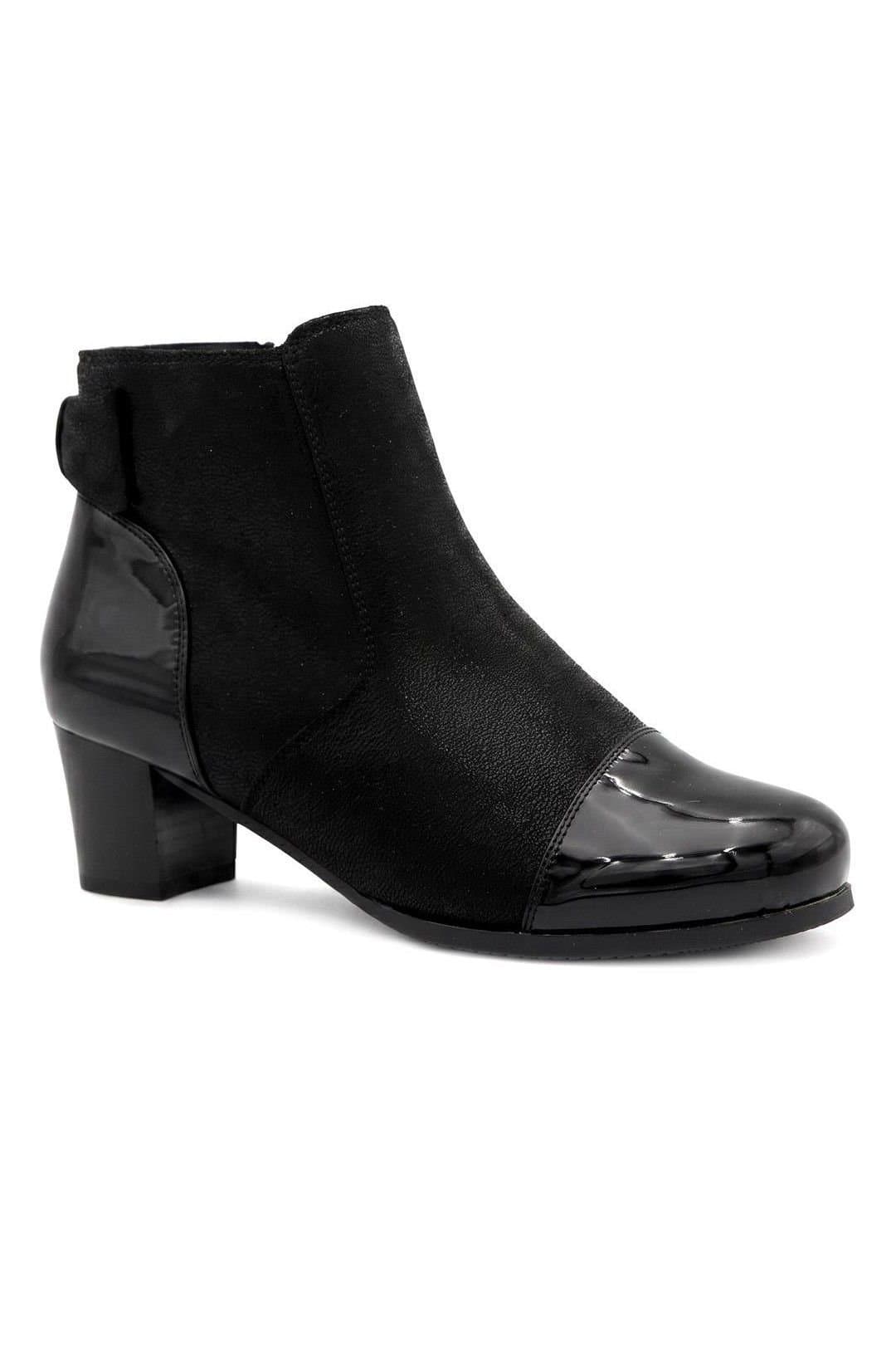 Pavers Pavers Women's Wide Fit Warm Lined Smart Ankle Boots in Black
