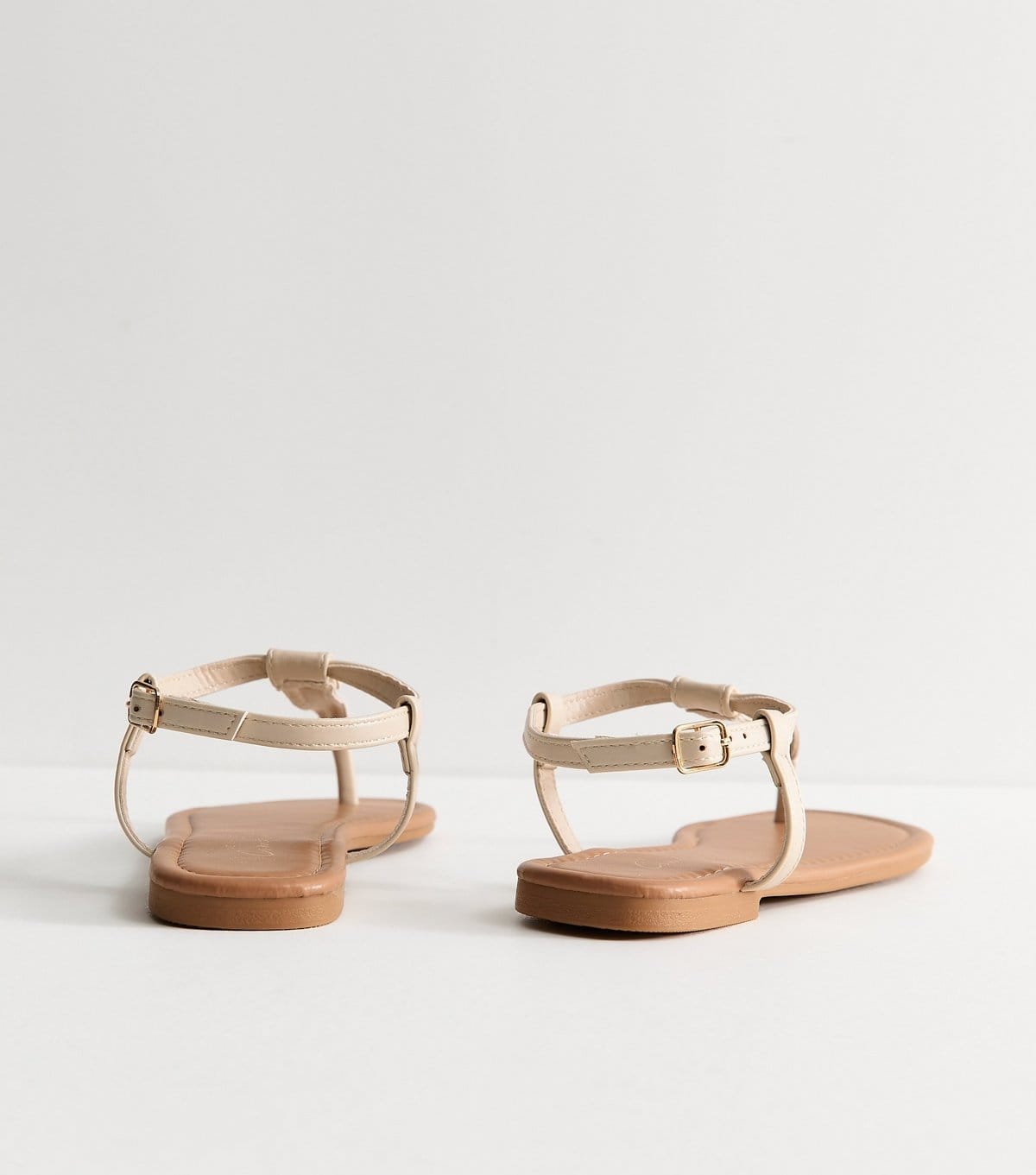 New Look Women's Wide Fit White Faux Leather Hardware Detail Toe Post Sandals Vegan New Look - 4