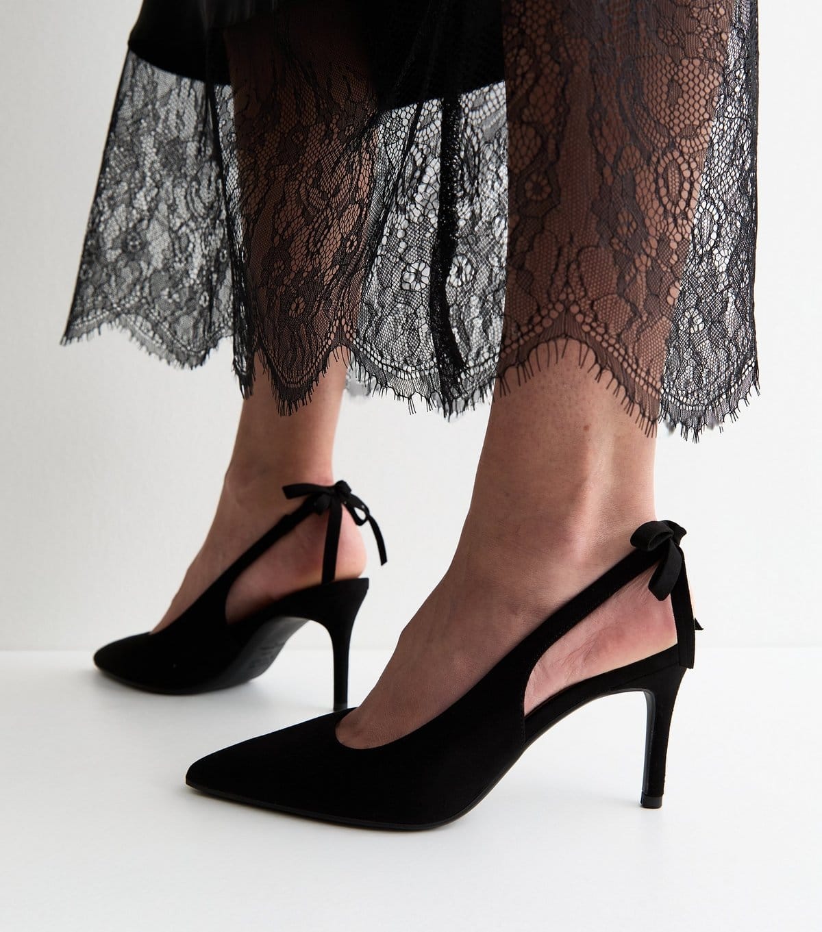 New Look Women's Black Faux Suede Bow Slingback Court Shoes Vegan New Look - 1
