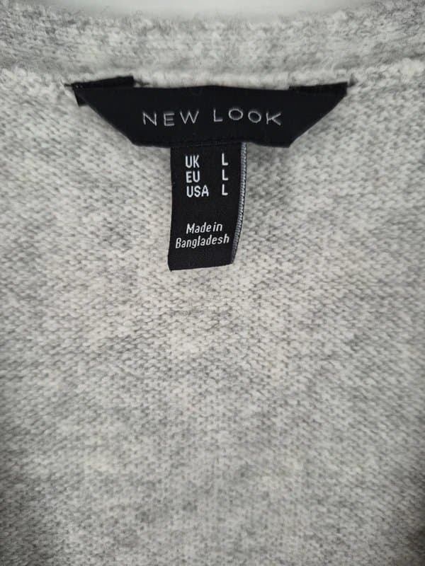 New Look Grey knitted vest