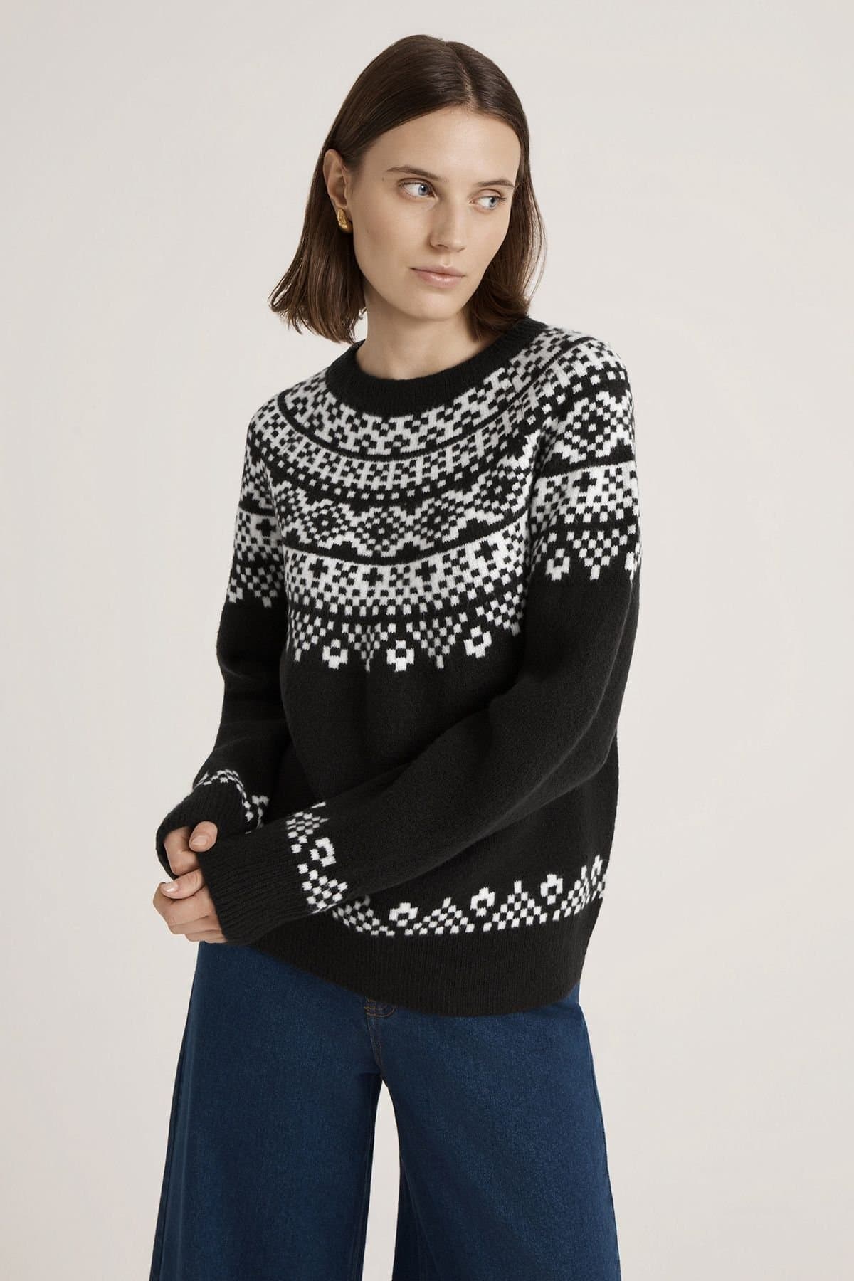 Finery London Finery London Women's Elina Fair Isle Round Neck Knittedjumper in Black