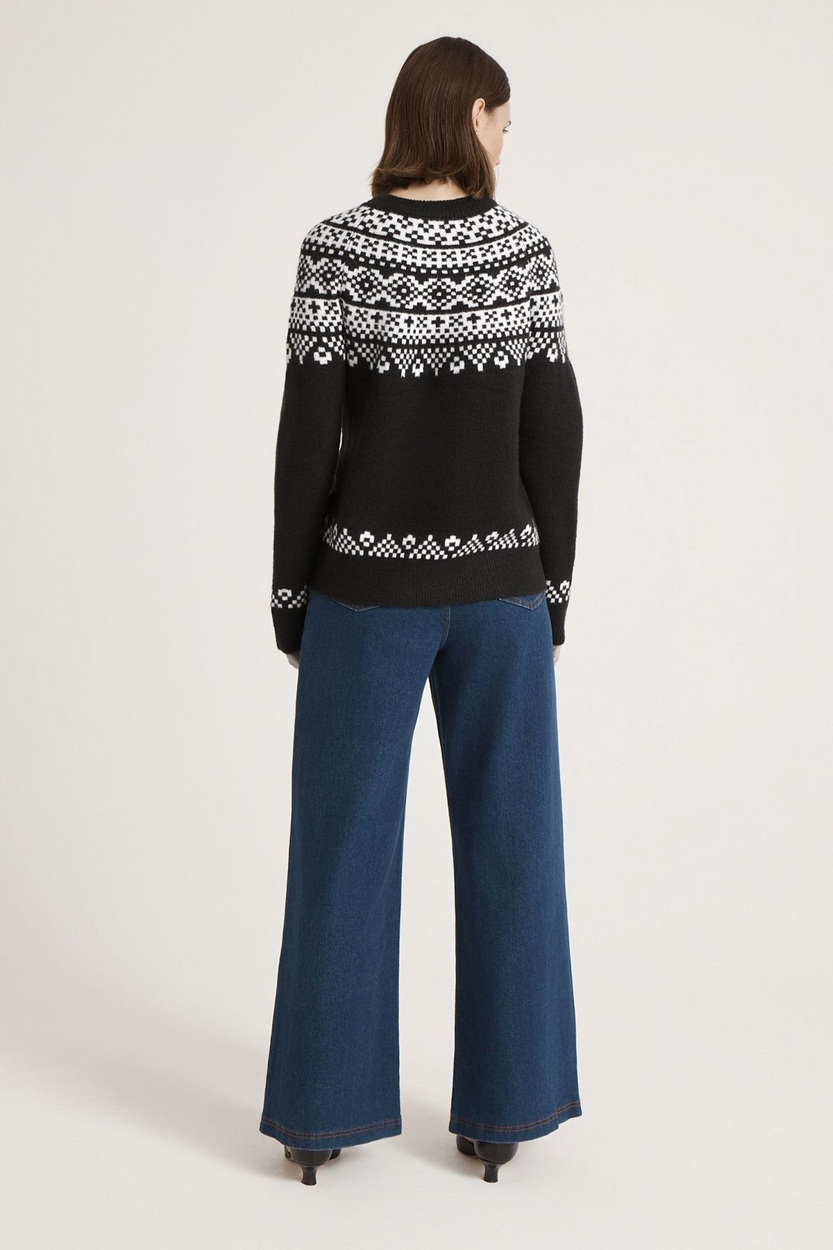 Finery London Finery London Women's Elina Fair Isle Round Neck Knittedjumper in Black - 3