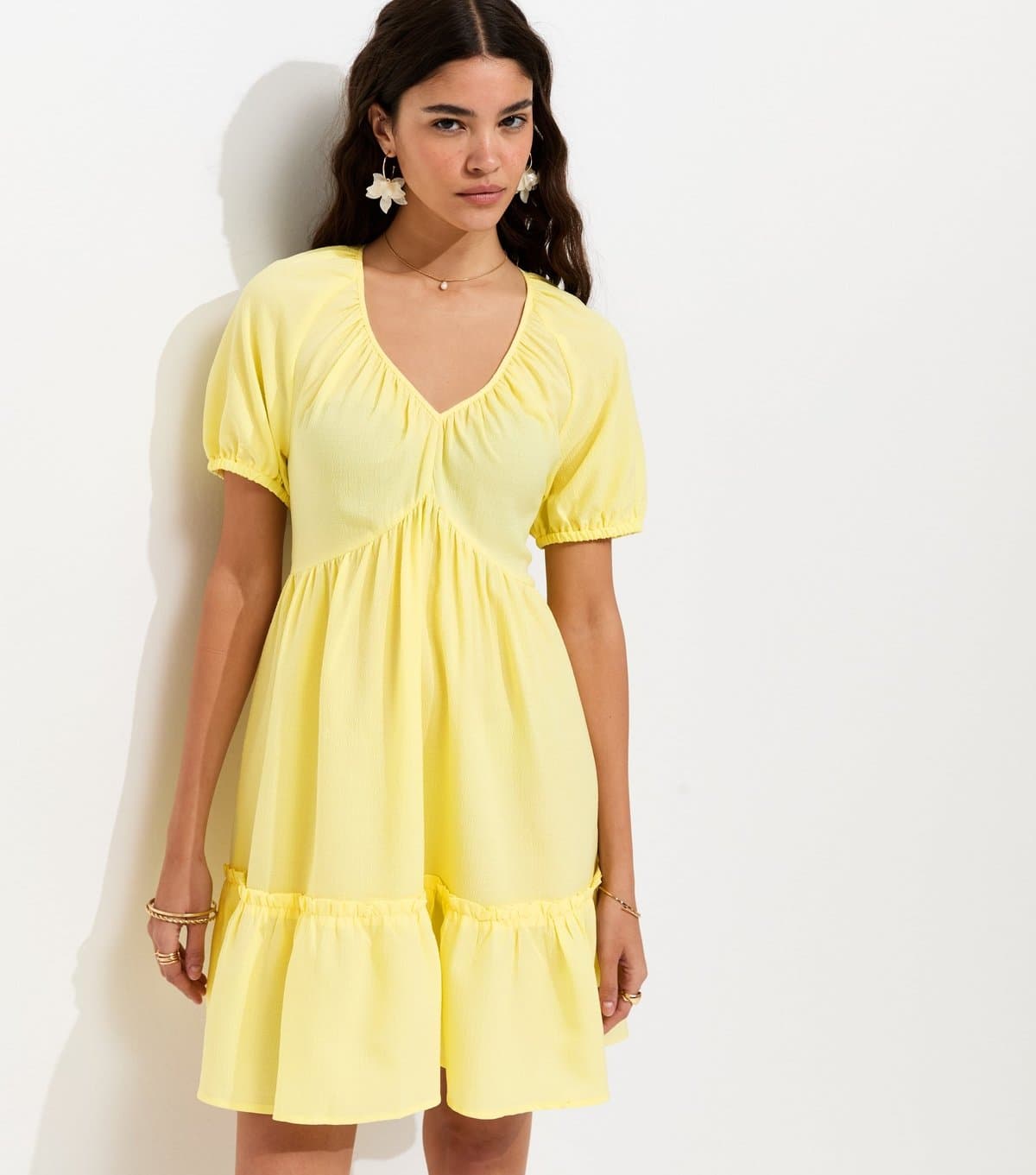New Look Women's Light Yellow Textured Tiered Mini Smock Dress New Look
