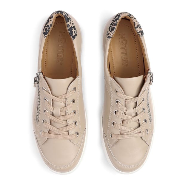 Hotter Hotter Women's Extra Wide 'Chase II' Trainers in Medium Beige - 3